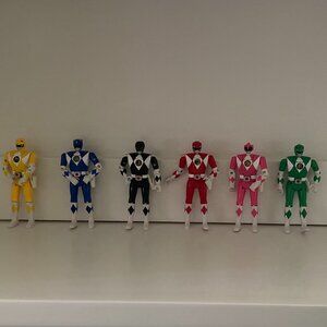 Power Rangers figures